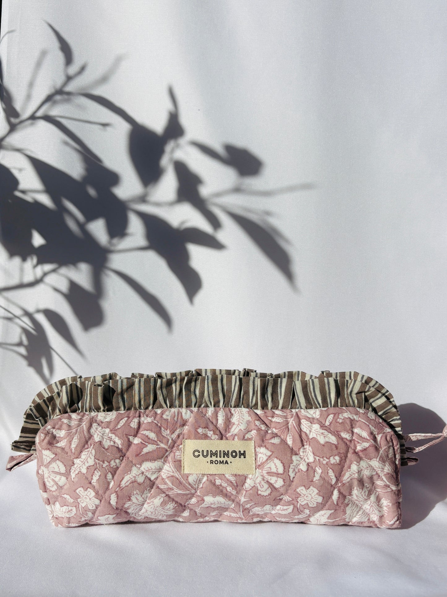 ROUCHES PENCIL CASE - LILAC SKY