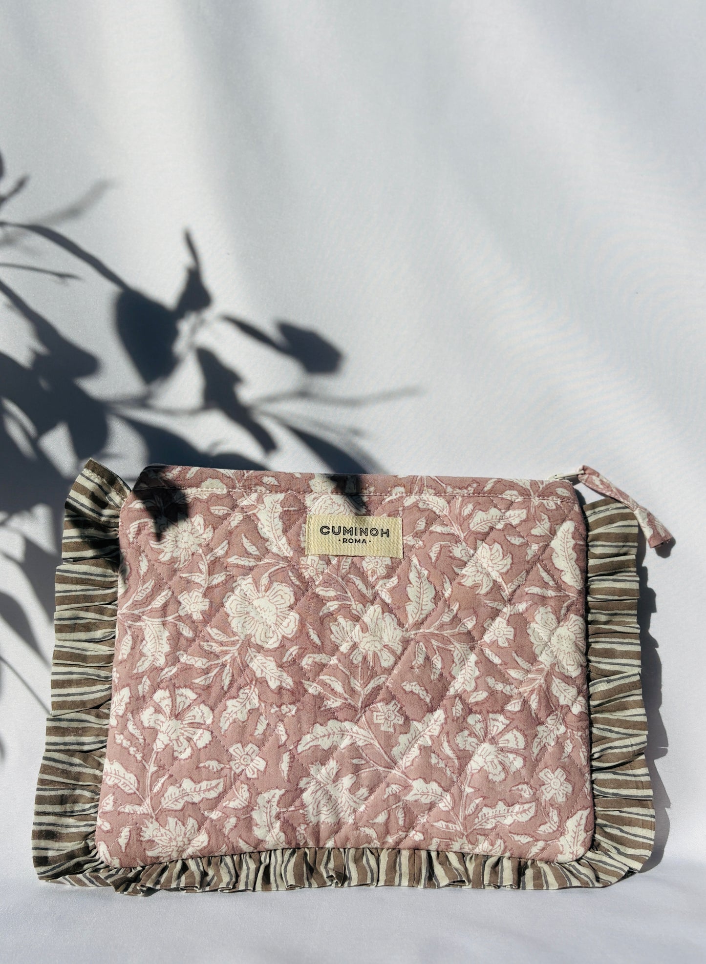 ROUCHES POUCH - LILAC SKY