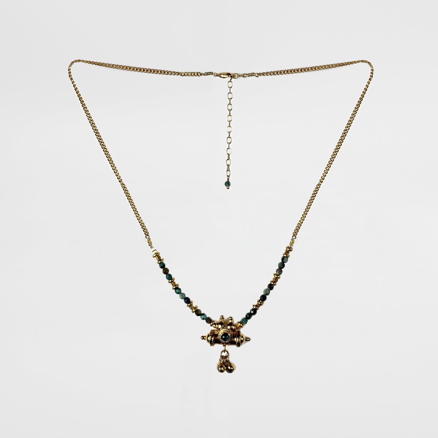 MANTRA TAWEEZ CON PIETRE COLORATE - GREEN ONYX