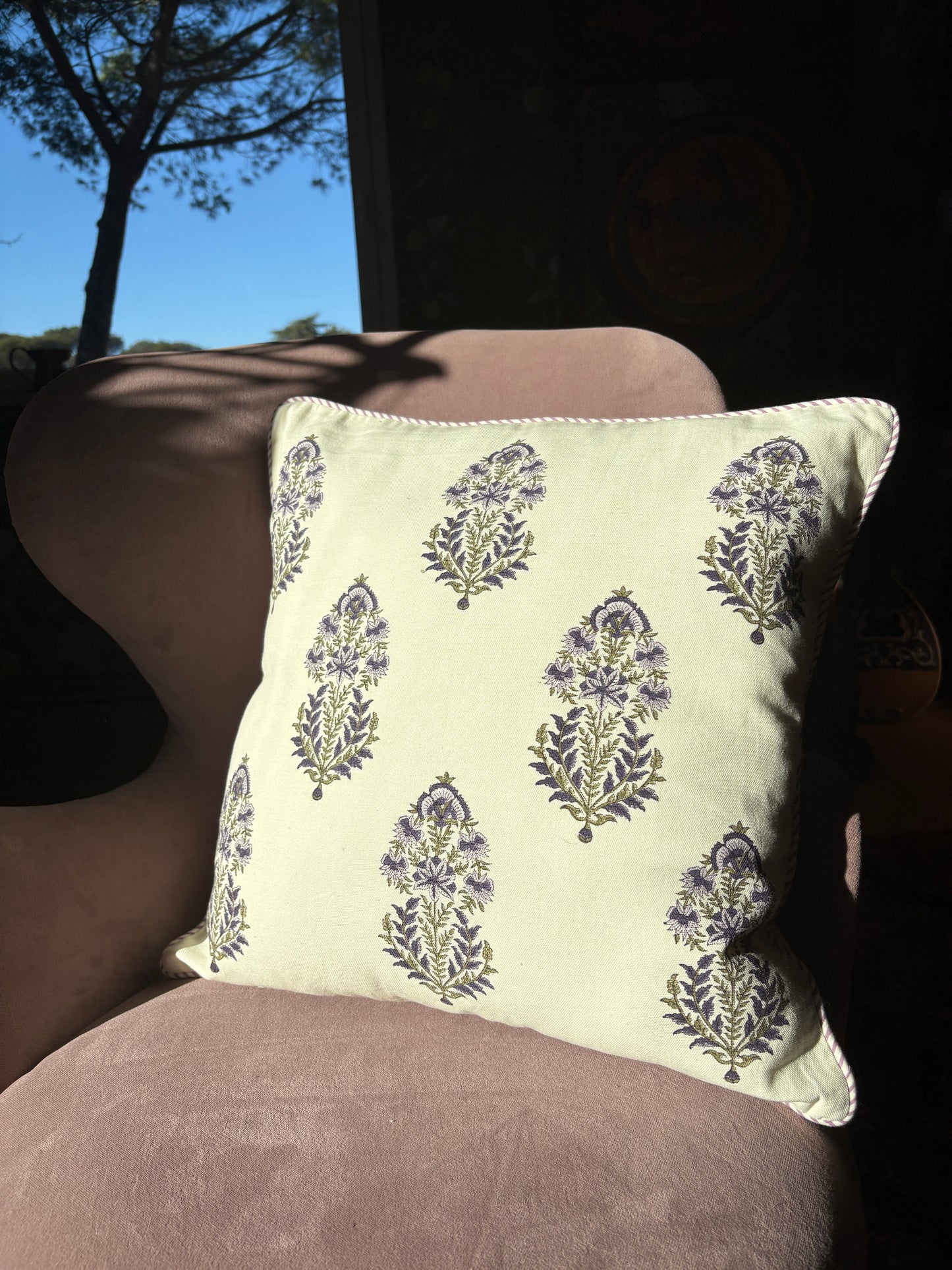 CUSCINO - PURPLE BEAUTY