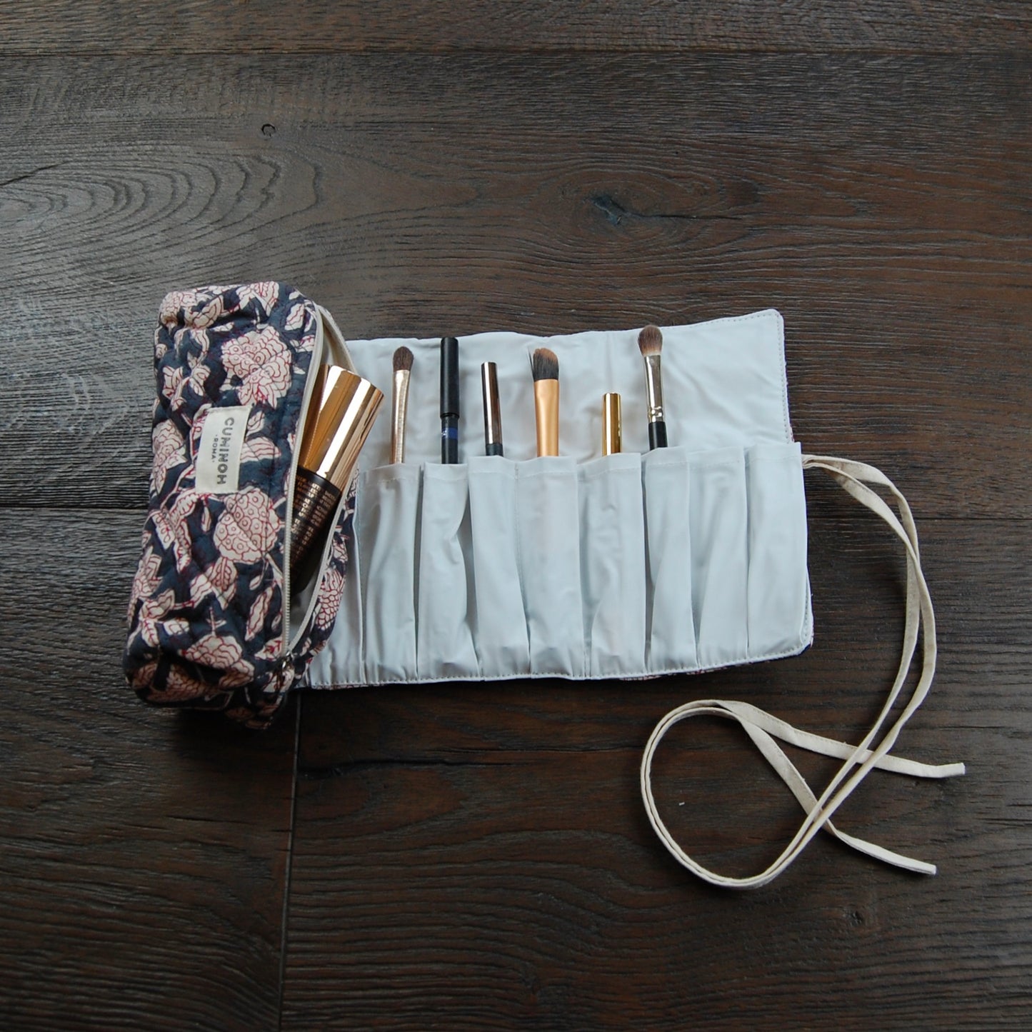 ASTUCCIO ROLL-UP - MIDNIGHT DAFFODILS